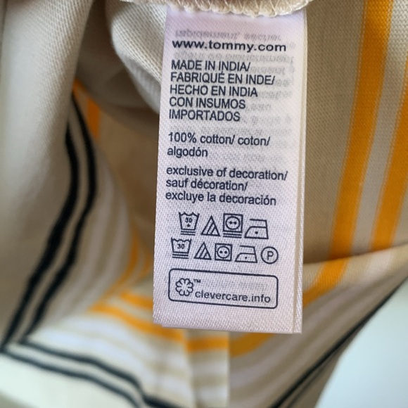 NWT Tommy Hilfiger Men’s Striped Tee - Picture 4 of 5